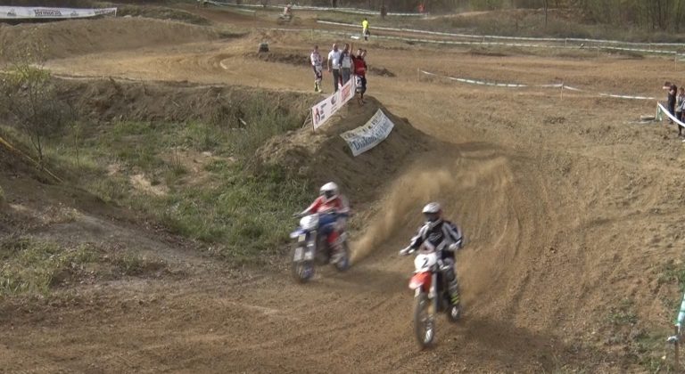 Moto kros u Arilju Moto kros u Arilju - Lokal Info