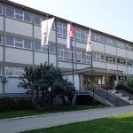 Priredbom i dodelom priznanja obeležen dan škole