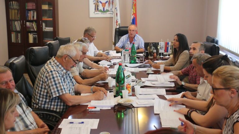 Većnici raspravljali o budžetu i Odluci o zaduživanju opštine Arilje - Lokal Info