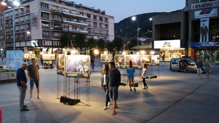 Arlemm karavan pred Užičanima - Lokal Info