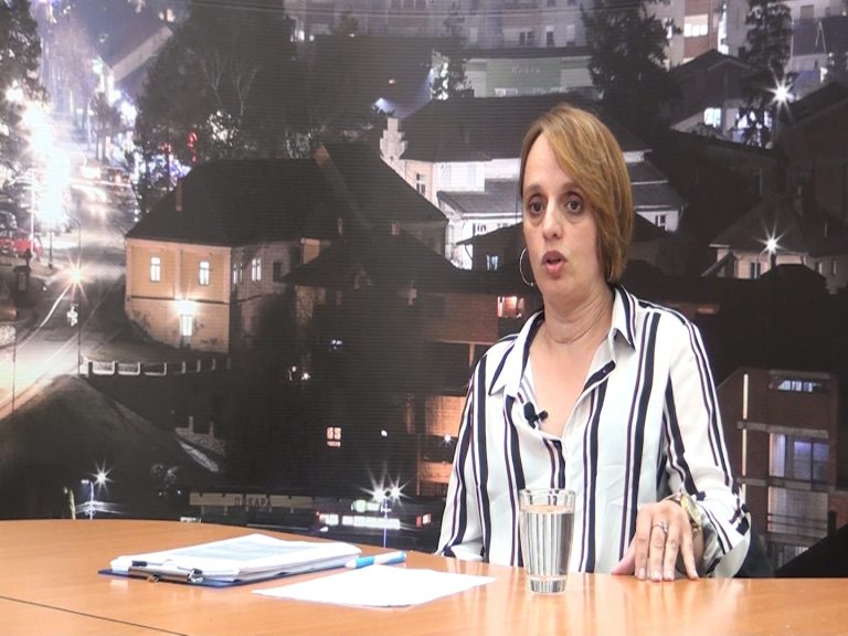 Aktuelna tema : Miljana Aćimović Stefanović, nosilac iste Aleksandar Šapić pobeda za Arilje Aktuelna tema : Miljana Aćimović Stefanović, nosilac iste Aleksandar Šapić pobeda za Arilje - Lokal Info