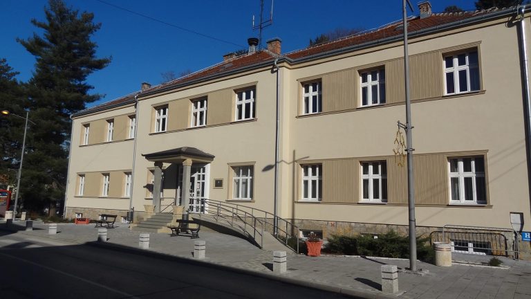 Uvedena vanredna situacija u Ivanjici: Zabranjeno organizovanje proslava, ograničen rad ugostiteljskih objekata… Uvedena vanredna situacija u Ivanjici: Zabranjeno organizovanje proslava, ograničen rad ugostiteljskih objekata… - Lokal Info