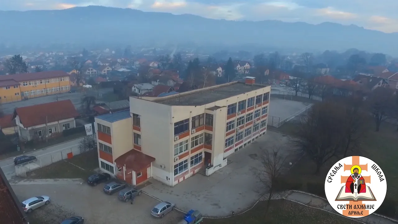 U Srednjoj školi održani sastanci u cilju što boljeg planiranja maturske večeri - Lokal Info