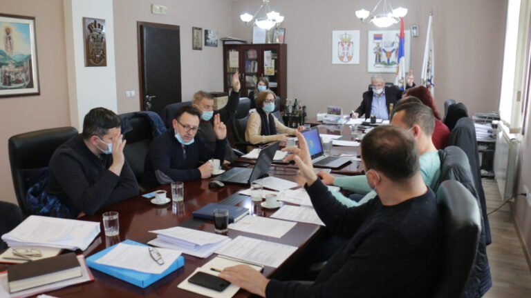 Većnici usvojli prvi rebalans budžeta - Lokal Info