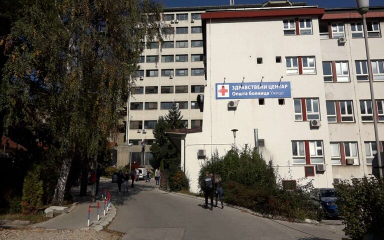 Raste broj hospitalizovanih u Zlatiborskom okrugu Raste broj hospitalizovanih u Zlatiborskom okrugu - Lokal Info