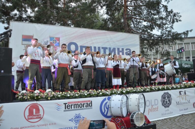 9. jula predtakmičenje trubačkih orkestara u Požegi, isto veče majstor trube Dejan Jevđić proslaviće veliki jubilej 9. jula predtakmičenje trubačkih orkestara u Požegi, isto veče majstor trube Dejan Jevđić proslaviće veliki jubilej - Lokal Info
