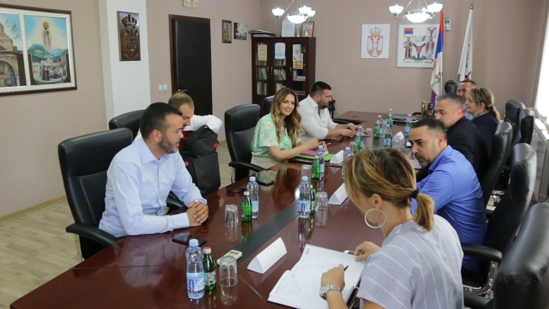 Pomoćnik ministra za brigu o porodici i demografiju u poseti Arilju - Lokal Info