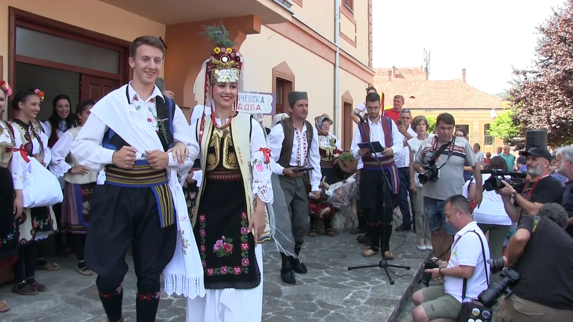 Drugog maja u Guči ’’Sabor pesme i lepote Srbije u narodnoj nošnji’’ - Lokal Info