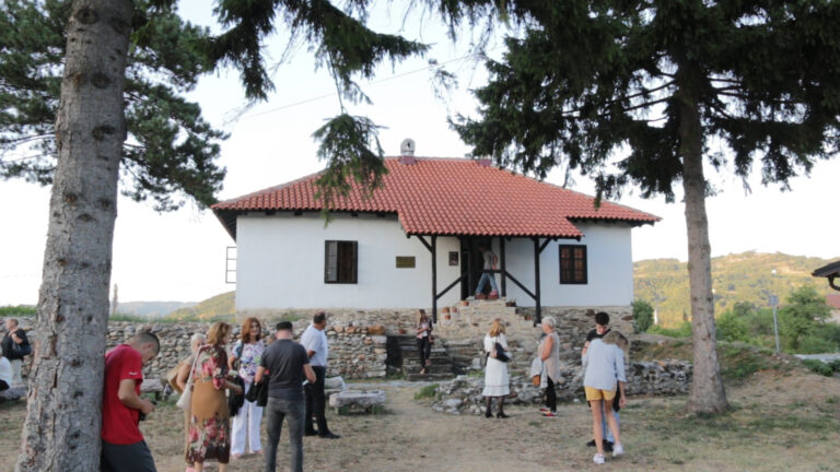 Otvorena izložba pod nazivom Inspiro - Lokal Info