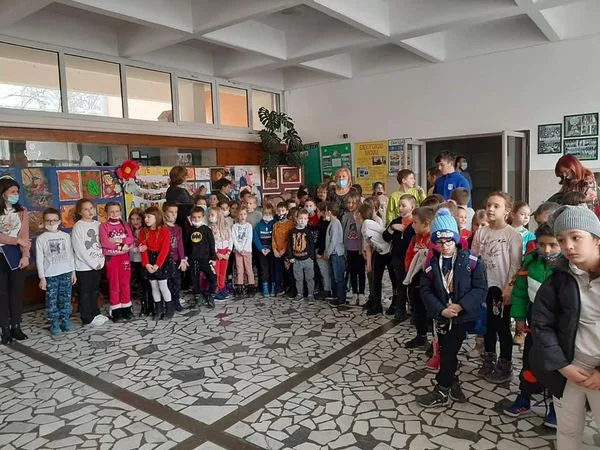 Osnovna škola „Milan Blagojević”, proslavila je 122 godine rada - Lokal Info
