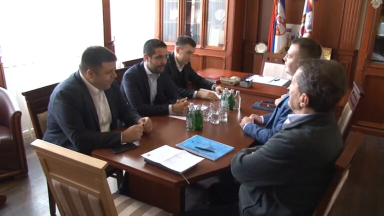 Radi rasterećenja gužvi koje će izazvati dolazak autoputa do Požege gradiće se kružni tok na Ariljskoj rampi Radi rasterećenja gužvi koje će izazvati dolazak autoputa do Požege gradiće se kružni tok na Ariljskoj rampi - Lokal Info