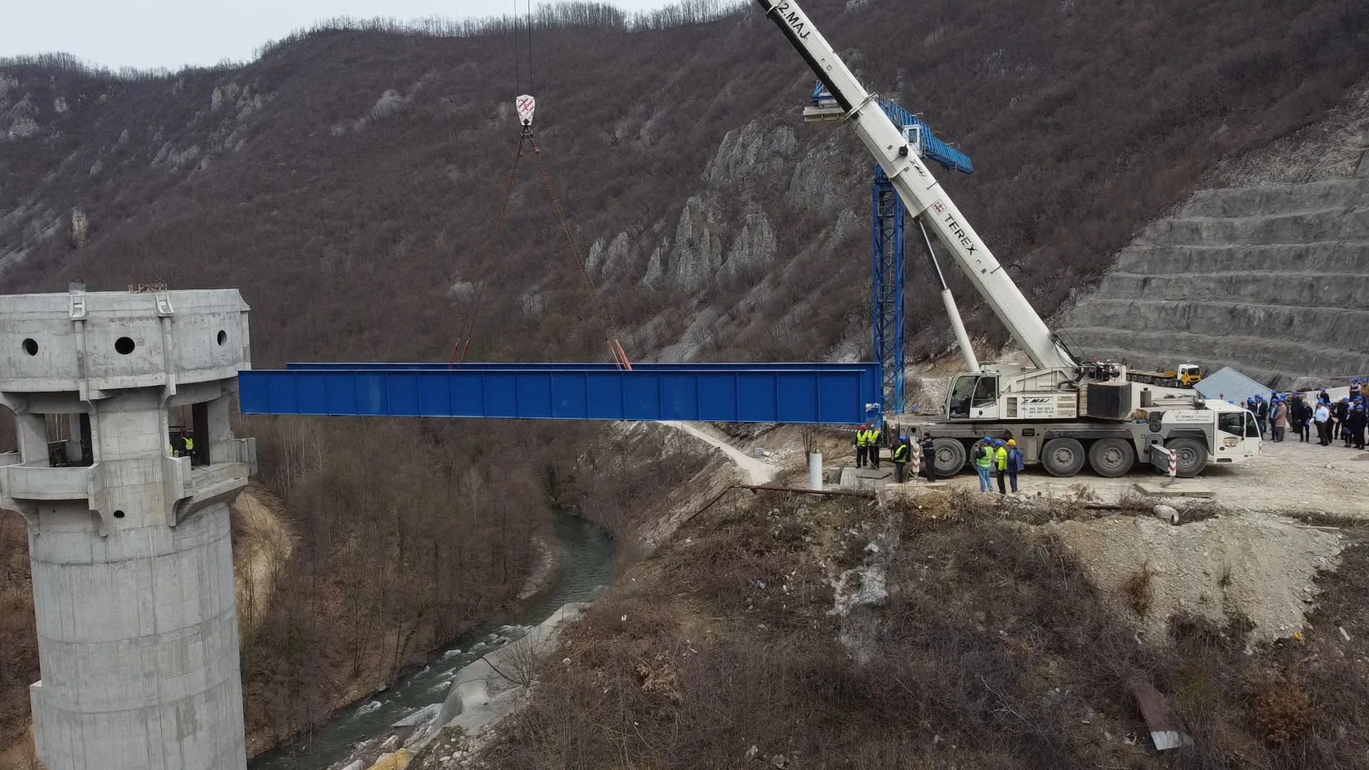 Na brani i akumulaciji „Arilje profil Svračkovo”, montirana čelična pasarela - Lokal Info