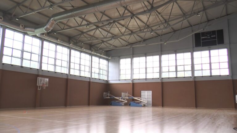 Izgradnja sportske hale u Lučanima privodi se kraju Izgradnja sportske hale u Lučanima privodi se kraju - Lokal Info