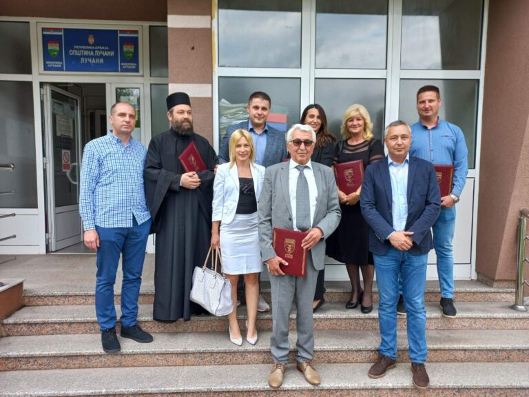 Dodeljena javna priznanja povodom dana opštine Lučani Dodeljena javna priznanja povodom dana opštine Lučani - Lokal Info