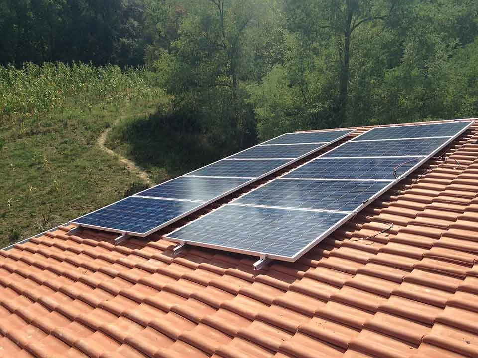 Lučani: Produžen rok za subvencionisanje solarnih panela - Lokal Info