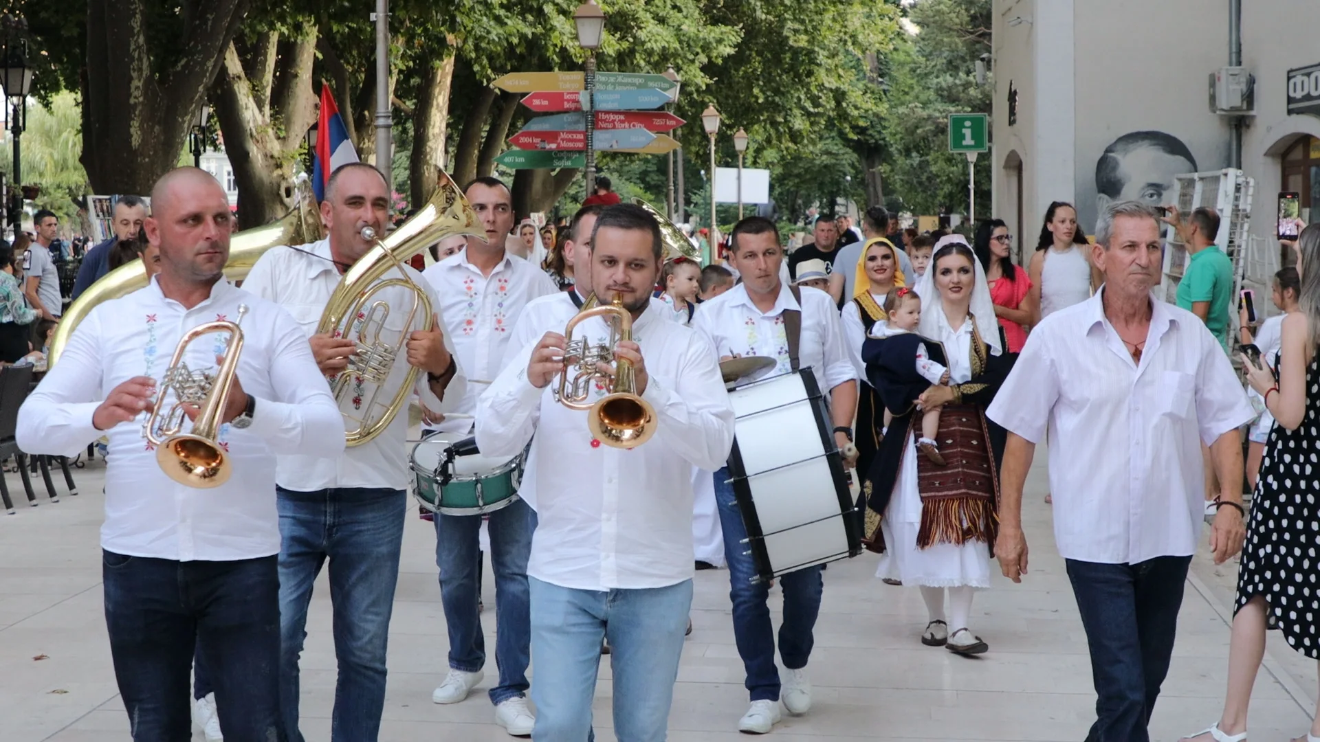 Zvuci dragačevskih truba odjekivali Trebinjem - Lokal Info