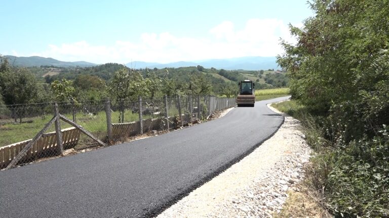 Sve manje makadamskih puteva u opštini Lučani - Lokal Info