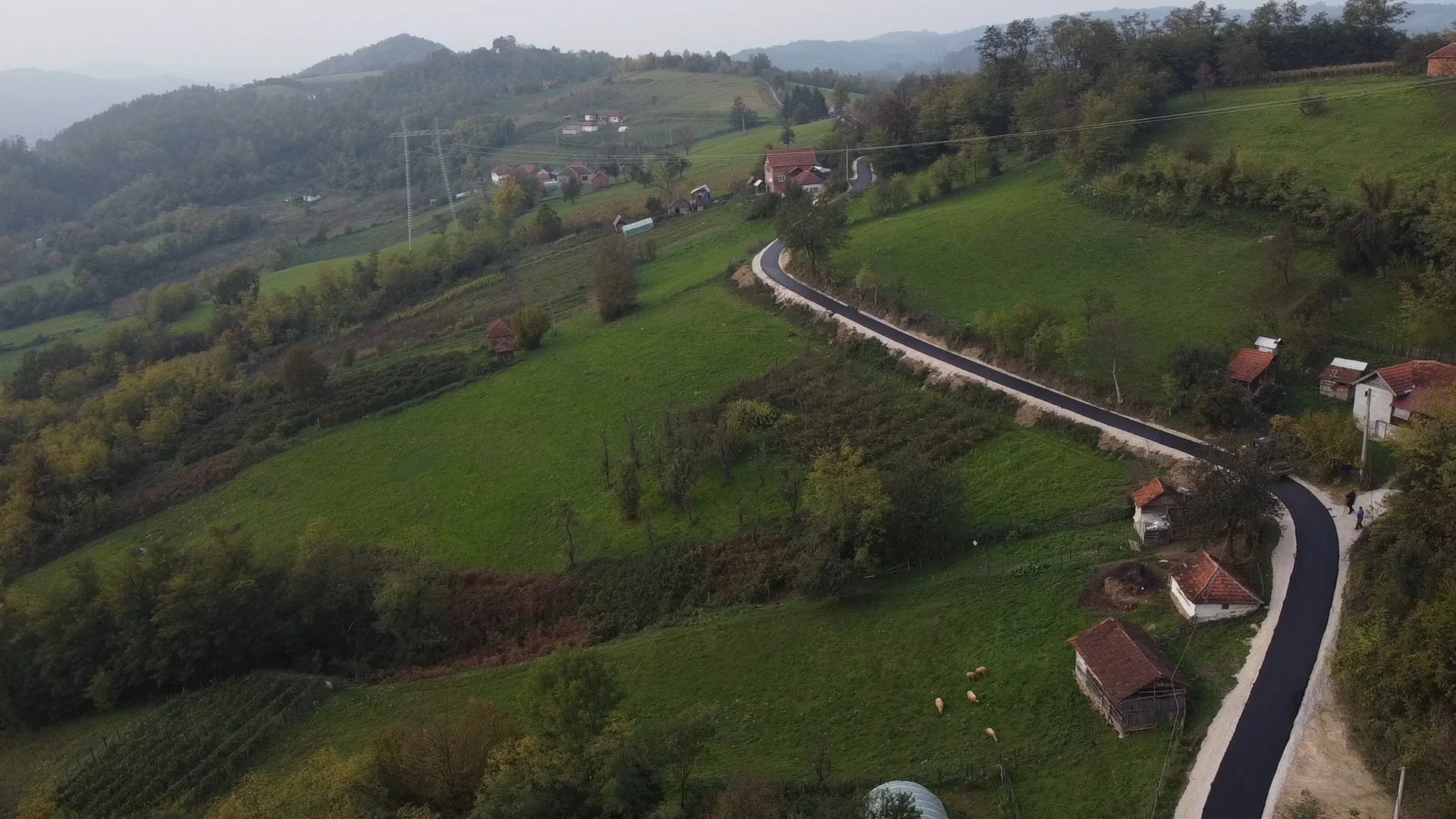 U Viči asfaltirano 1500 metara puta - Lokal Info