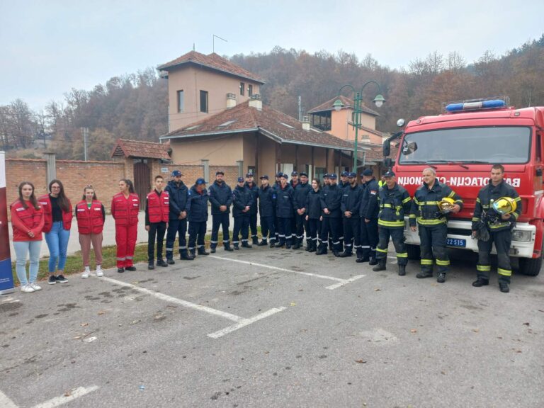 U Lučanima održana pokazna vežba Civilne zaštite - Lokal Info