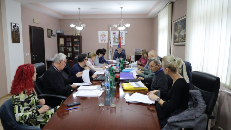 Većnici opštine Arilje usvojili Odluku o budžetu za narednu godinu - Lokal Info