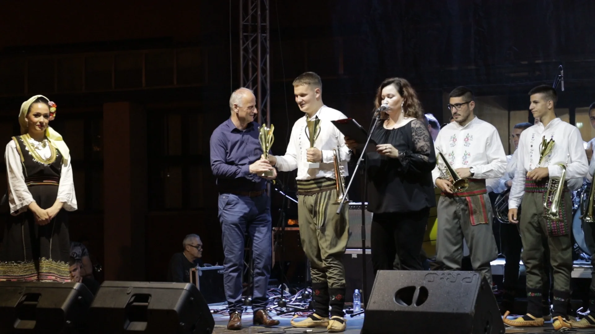 Bogatim kulturno-umetničkim programom obeležen Dan opštine Lučani - Lokal Info