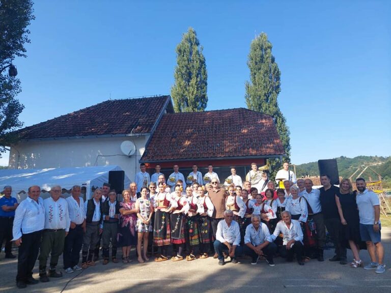 ODRŽANA OSMA KUPUSIJADA U PUHOVU - Lokal Info