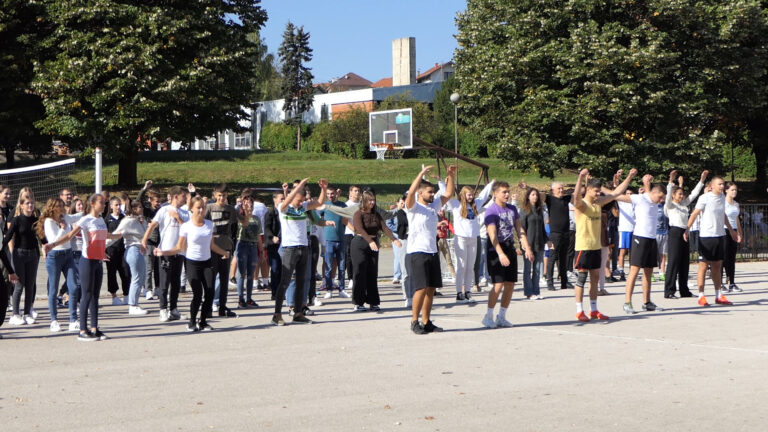 U SŠ Sveti Ahilije obeležen dan školskog sporta - Lokal Info