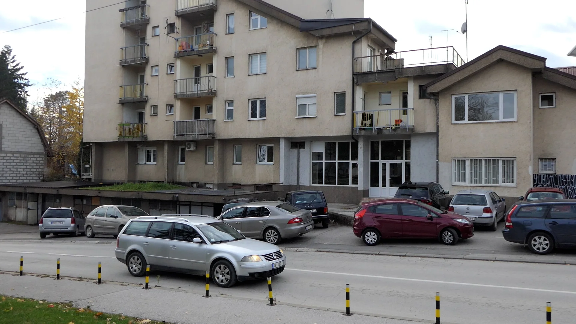 Kroz projekat ,,Treće doba- bolji život“ zamenjena stolarija u prostorijama Udruženja penzionera - Lokal Info