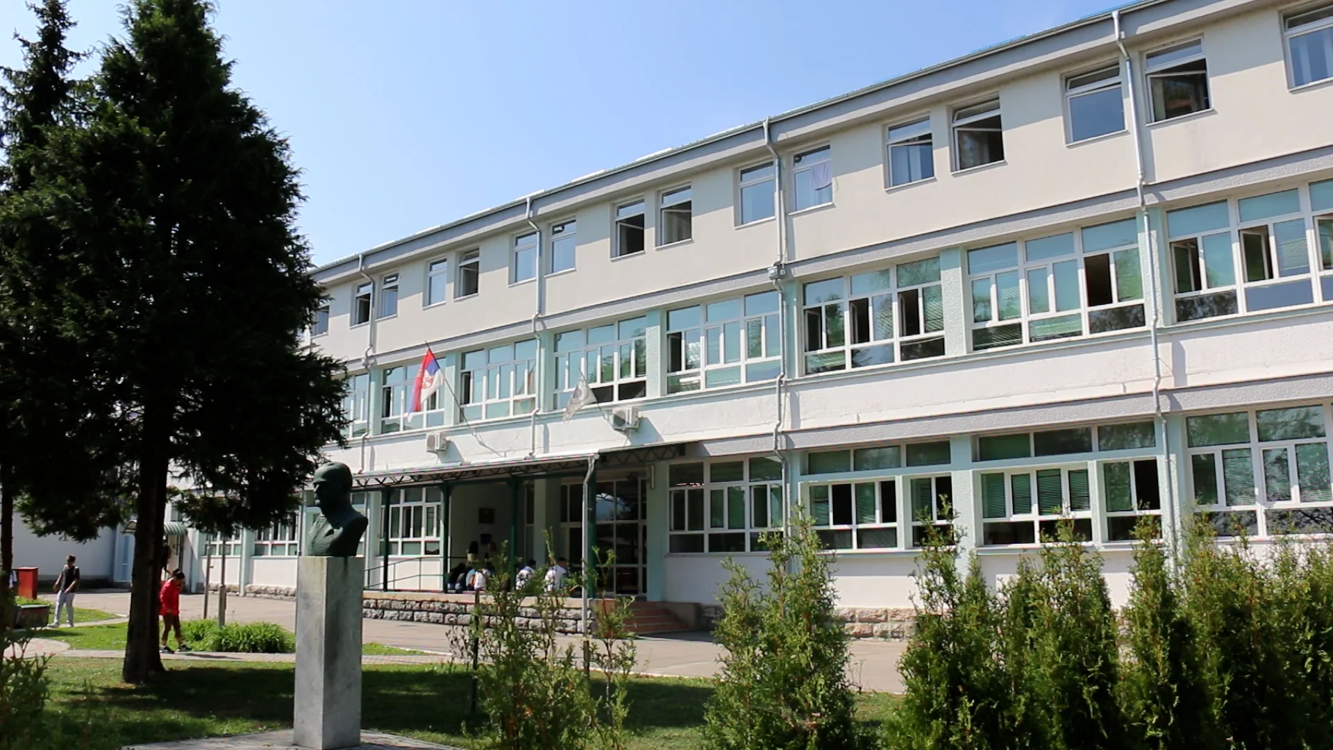 NOVI OBRAZOVNI PROFILI U „POLJOPRIVREDNOJ ŠKOLI LJUBO MIĆIĆ“ - Lokal Info