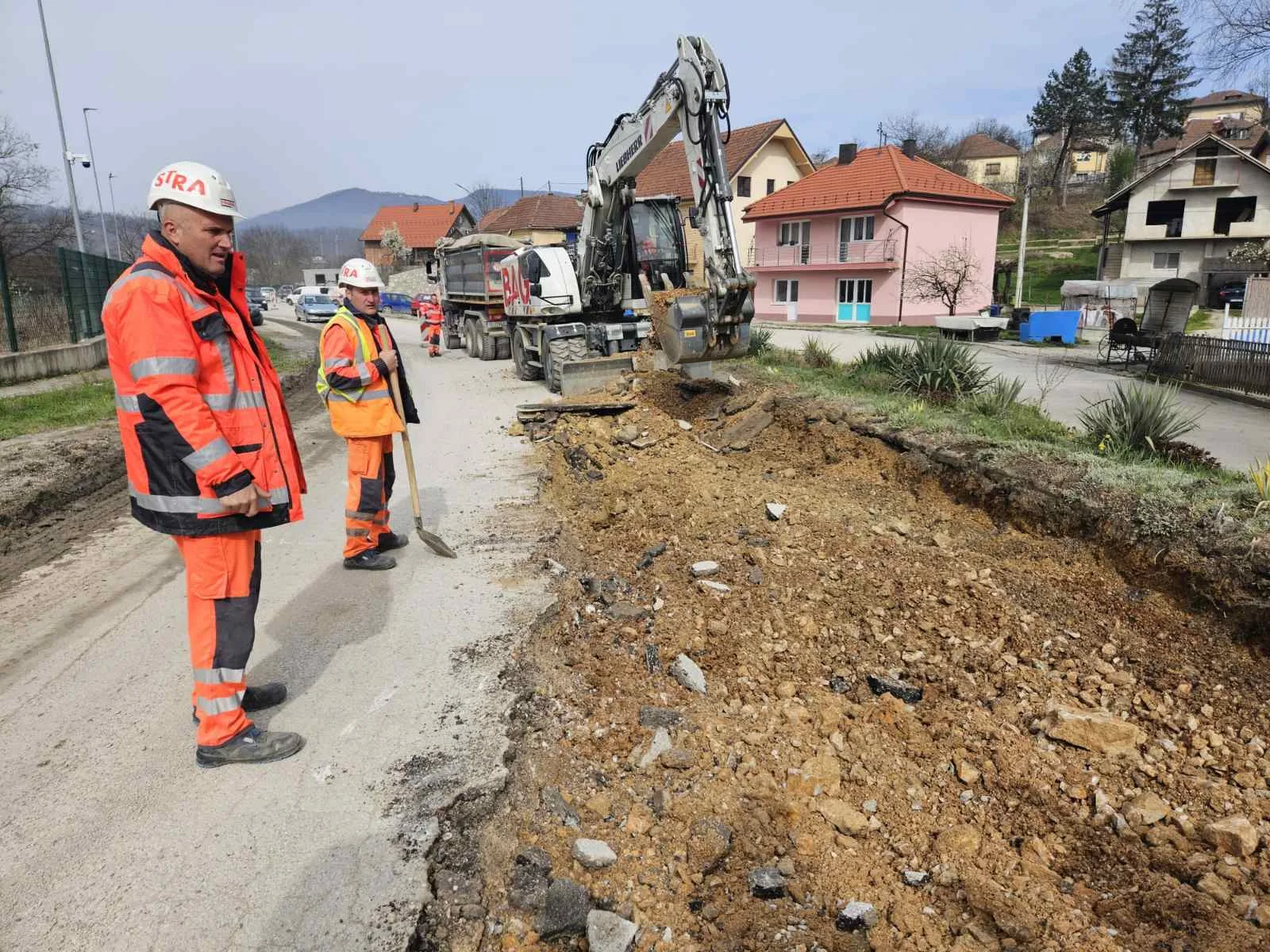 Započela rekonstrukcija puta u Lučanima - Lokal Info