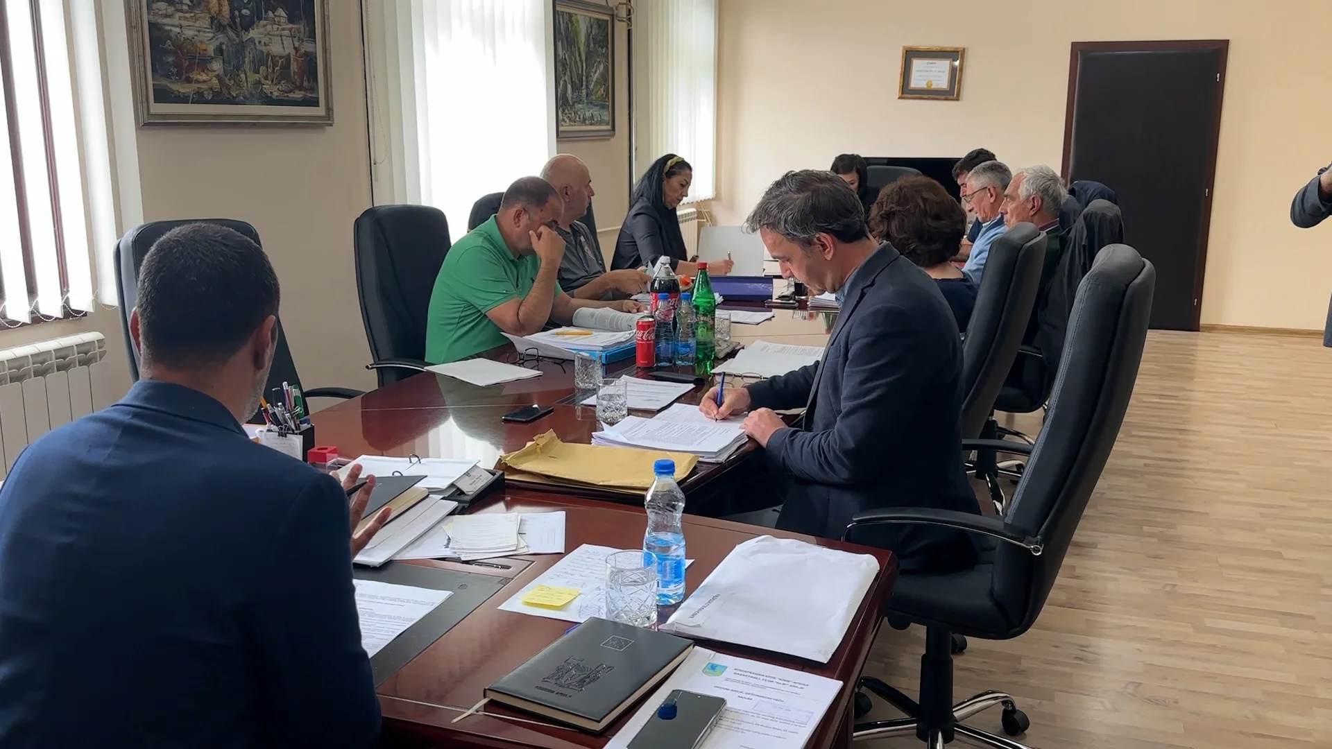 Većnici održali 96 sednicu - Lokal Info