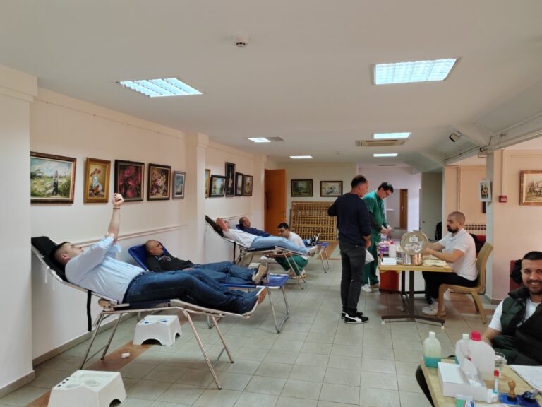 NEDELJA CRVENOG KRSTA U GUČI - Lokal Info