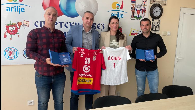 Arilje pomerilo lestvicu u organizaciji rukometnih takmičenja - Lokal Info
