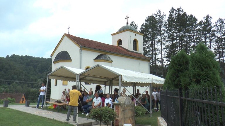 U Viči održani Vidovdanski duhovni susreti U Viči održani Vidovdanski duhovni susreti - Lokal Info