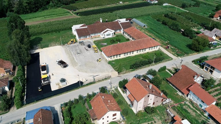 Nov izgled školskog igrališta u Trešnjevici Nov izgled školskog igrališta u Trešnjevici - Lokal Info