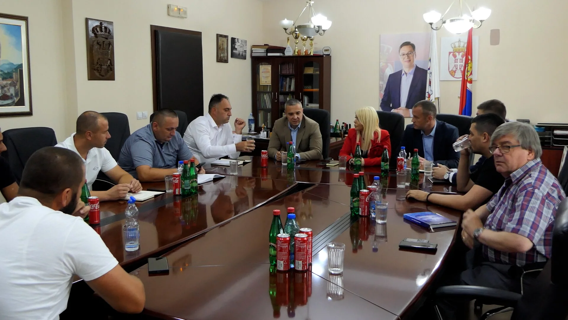 Još jedan sastanak bez dogovora o ceni maline - Lokal Info