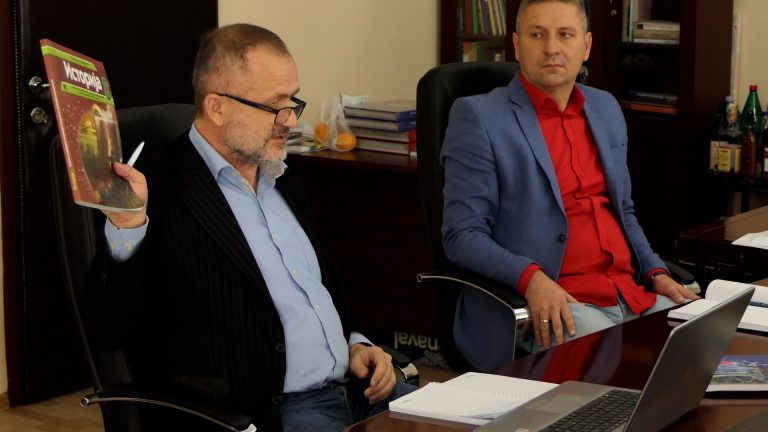 Započeti pregovori o besplatnim udžbenicima za osnovce u narednoj školskoj godini - Lokal Info