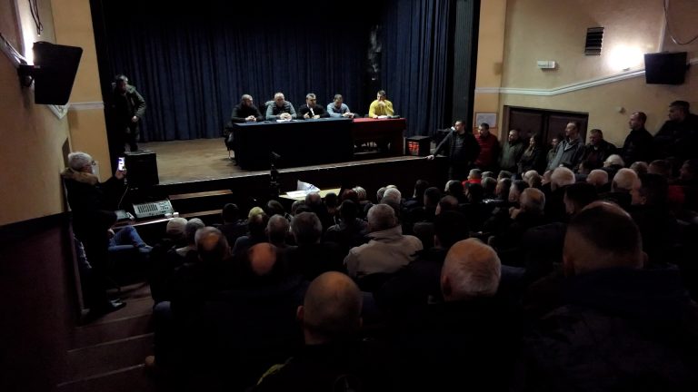 Malinari zahtevaju doplatu i projekciju cene za narednu godinu do 15. januara Malinari zahtevaju doplatu i projekciju cene za narednu godinu do 15. januara - Lokal Info