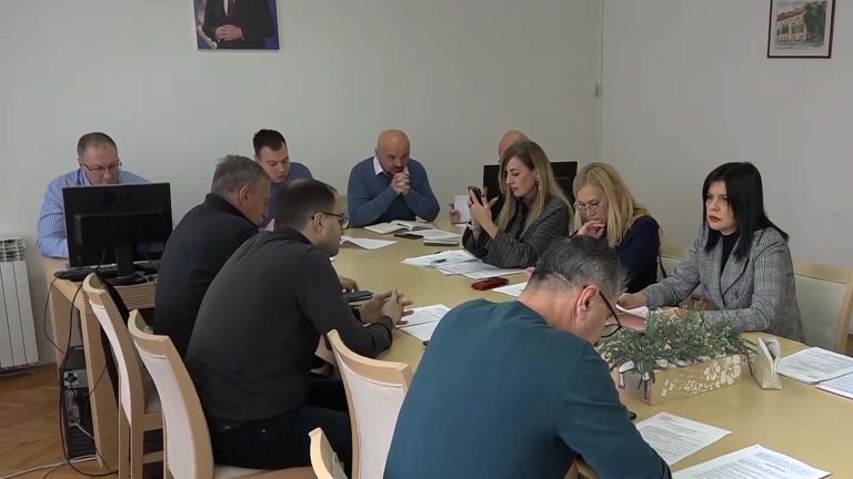 Većnici opštine Požega usvojili budžet za narednu godinu Većnici opštine Požega usvojili budžet za narednu godinu - Lokal Info