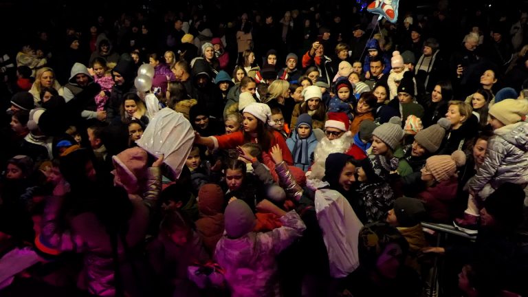 Lučanci u duhu tradicije dočekali Pravoslavnu novu godinu Lučanci u duhu tradicije dočekali Pravoslavnu novu godinu - Lokal Info