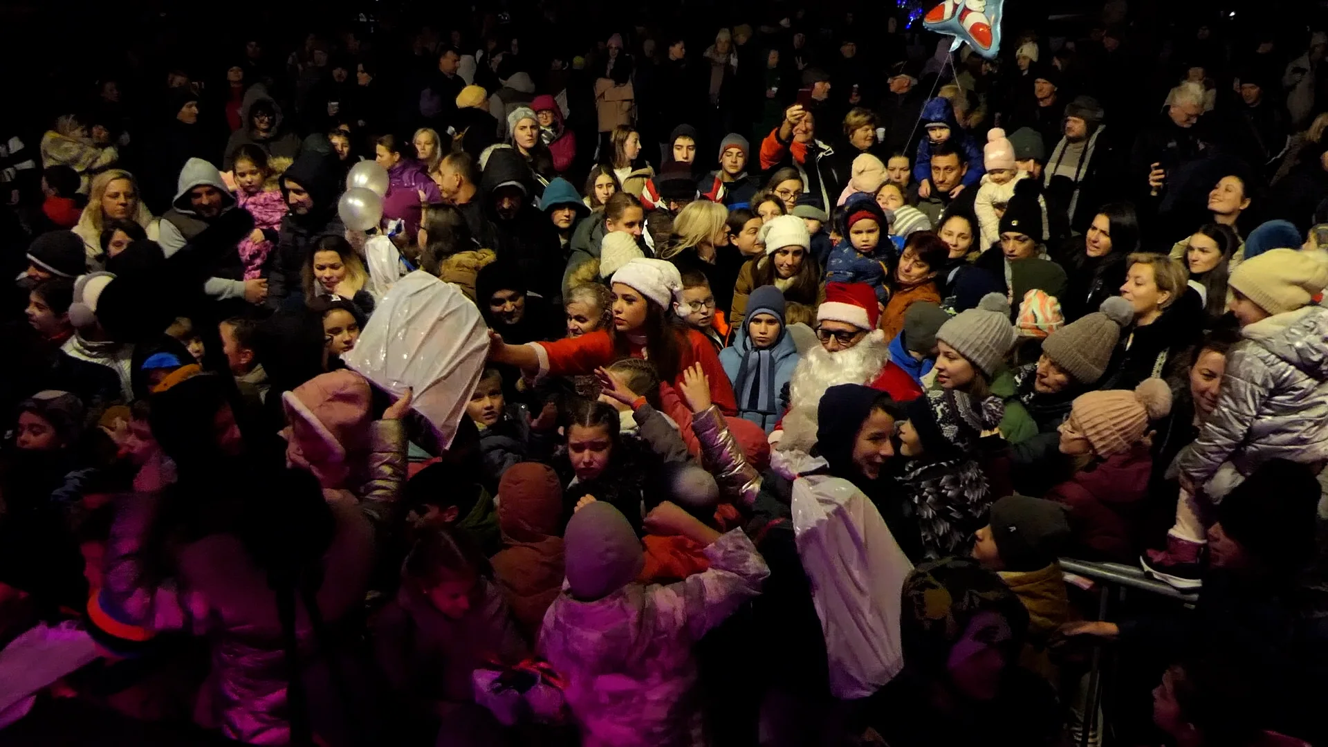 Lučanci u duhu tradicije dočekali Pravoslavnu novu godinu - Lokal Info