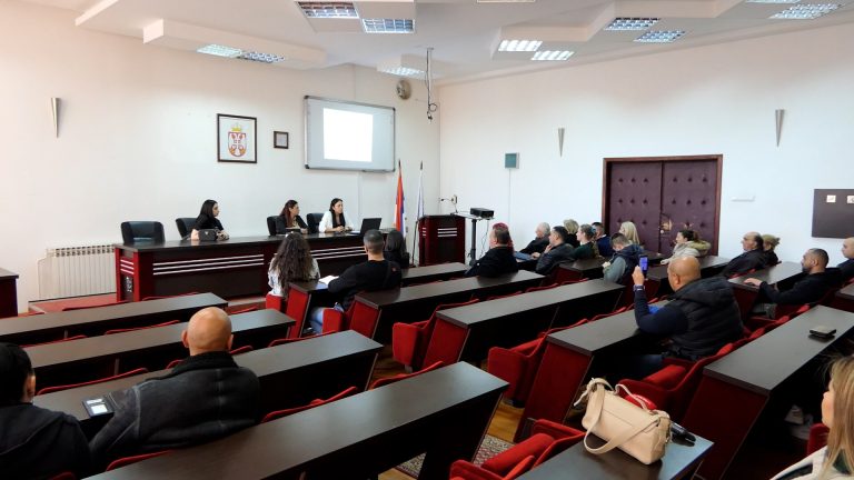U Arilju osnovano udruženje Roma „Romani Chai“ U Arilju osnovano udruženje Roma „Romani Chai“ - Lokal Info