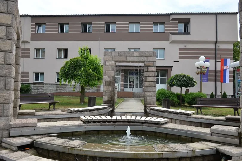 Lučani: Isplaćena đačka pomoć - Lokal Info