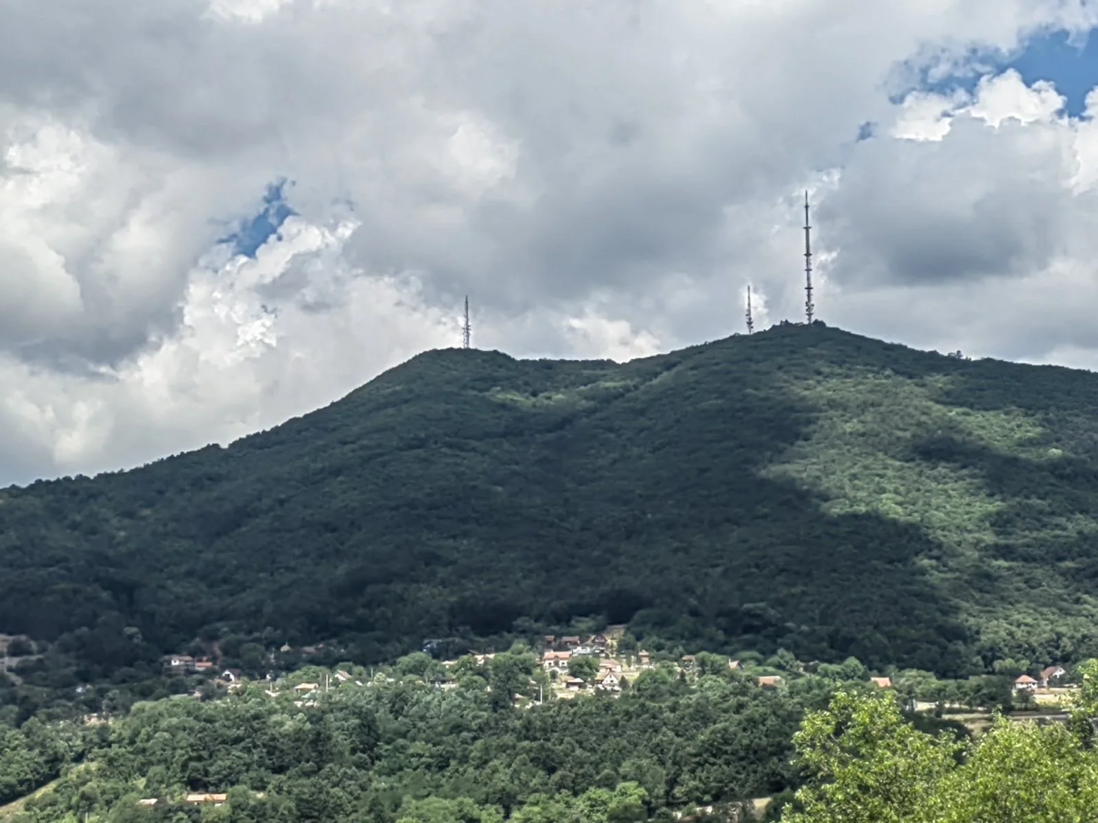 Dragacevo – asfaltira se put na vrh Ovčara - Lokal Info
