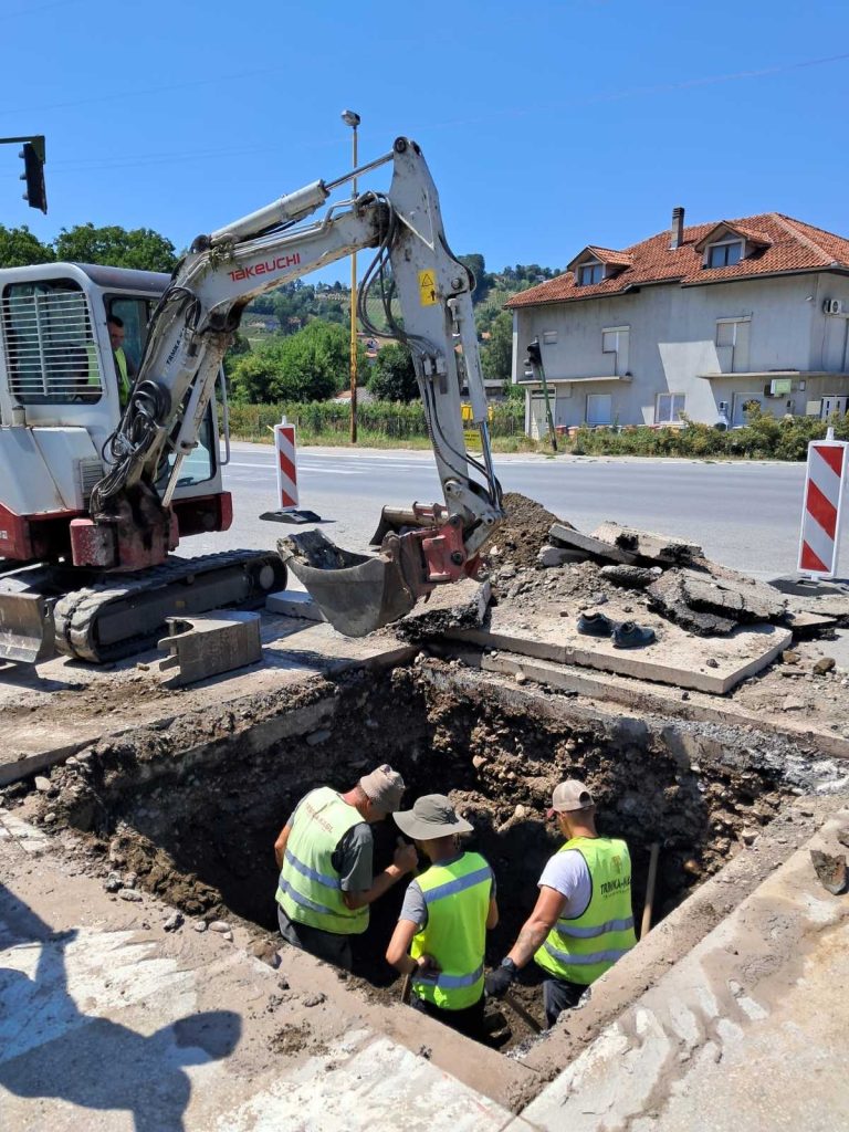Prekid vodosnabdevanja u ulici Viktora Zevnika – naselje oko Semafora bez vode - Lokal Info