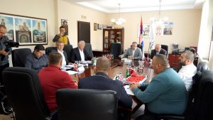 Glamocic sa malinarima u Arilju