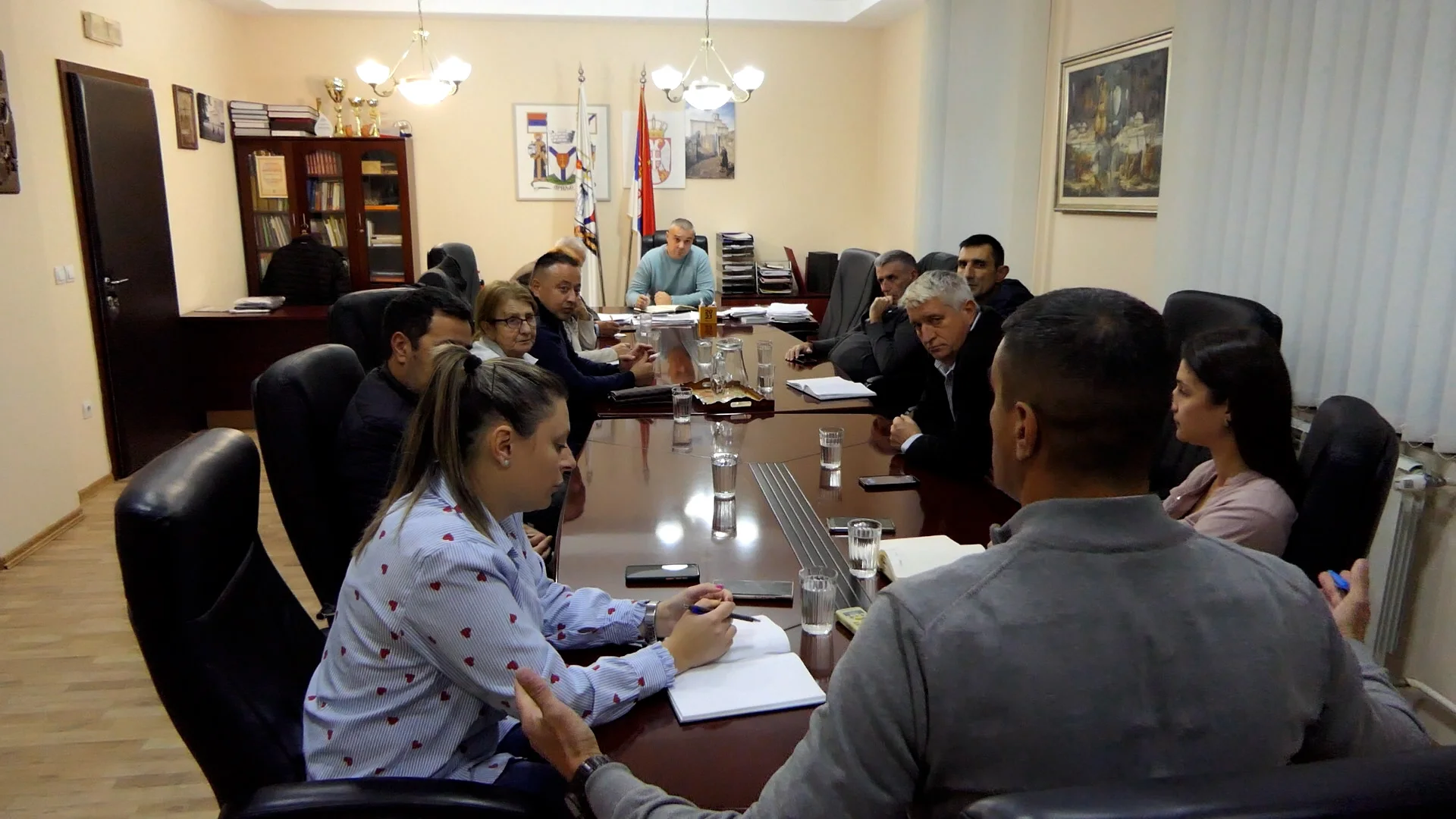 Ukinuta vanredna situacija u Arilju, prioritet normalizacija saobraćaja i snabdevanja strujom - Lokal Info
