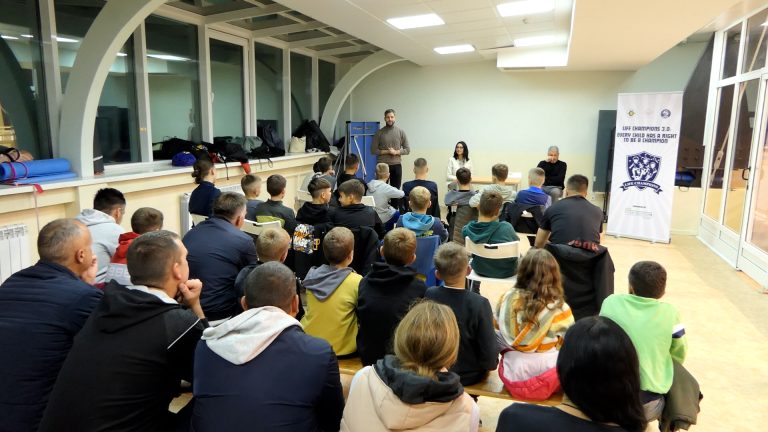 „Životni šampioni“ u Arilju: kamp koji uči da je sport pre svega radost, ne profit „Životni šampioni“ u Arilju: kamp koji uči da je sport pre svega radost, ne profit - Lokal Info