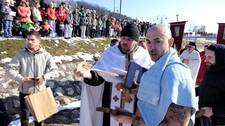 Veljko Dramlić i Mihajlo Bjeković prvi do Časnog krsta u Guči i Arilju - Lokal Info