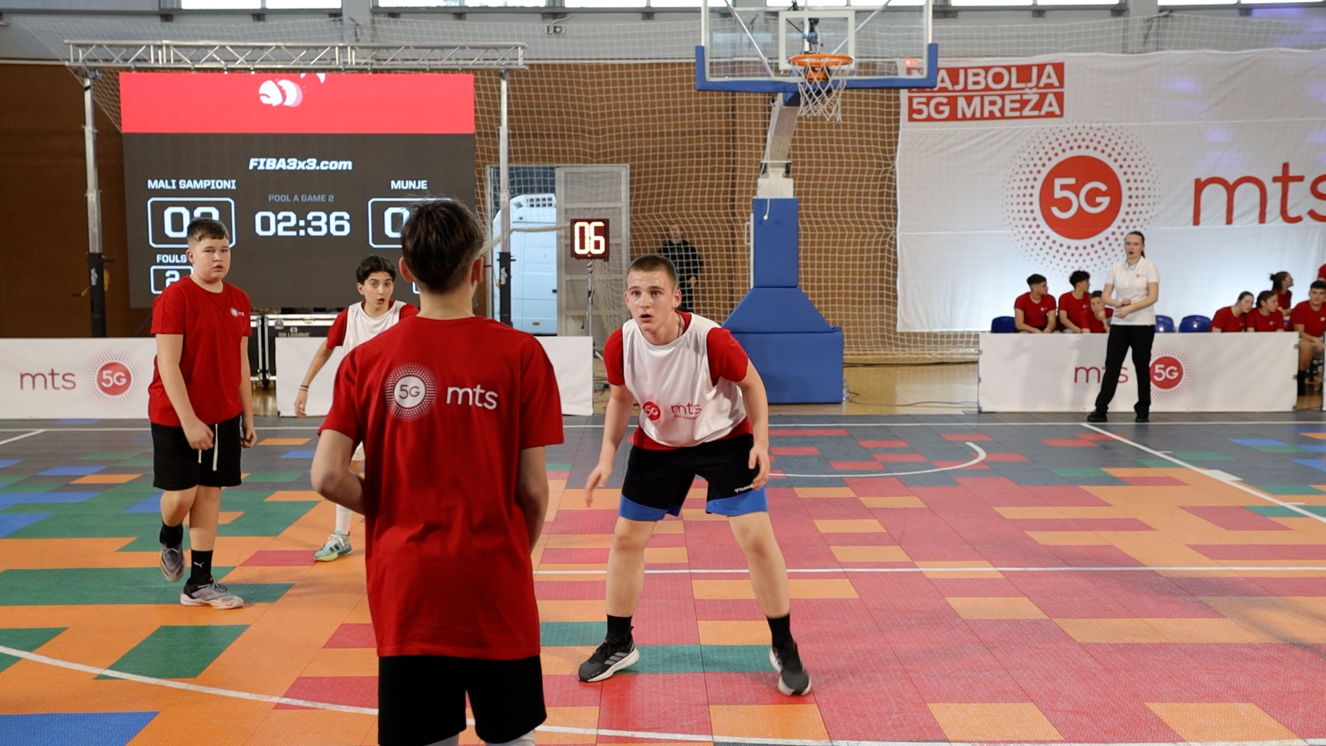 Lučani domaćin 5GM Test Caravan-a: Telekom Srbija i Arena Sport okupili decu kroz sport i druženje - Lokal Info